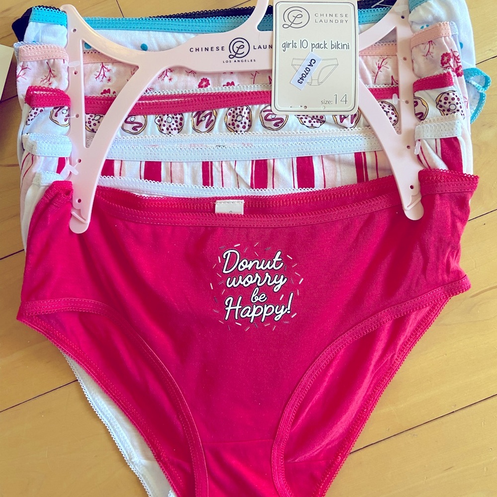 10 pack Girls underwear size 14 Chinese laundry NWT